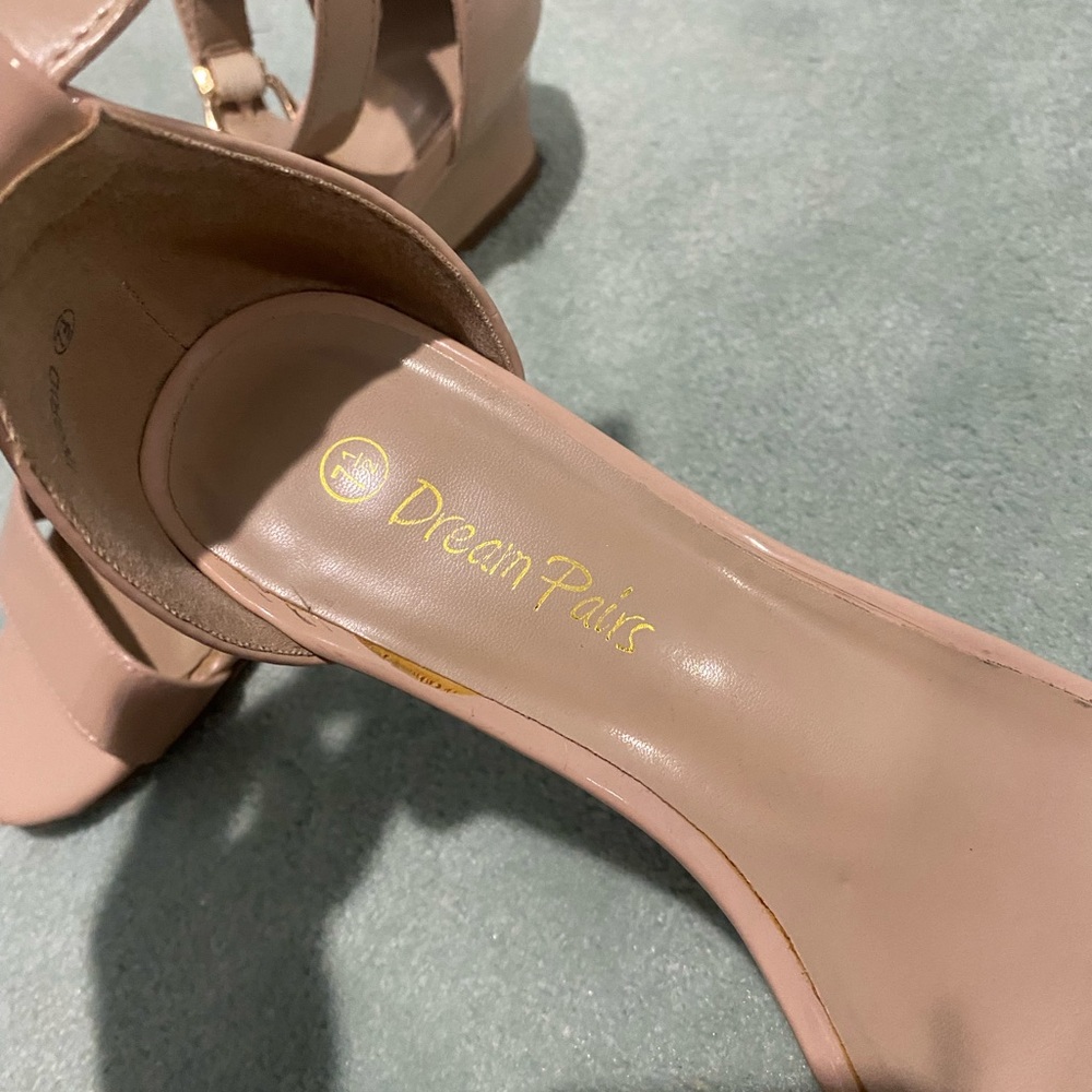 Heels - Picture 3 of 6
